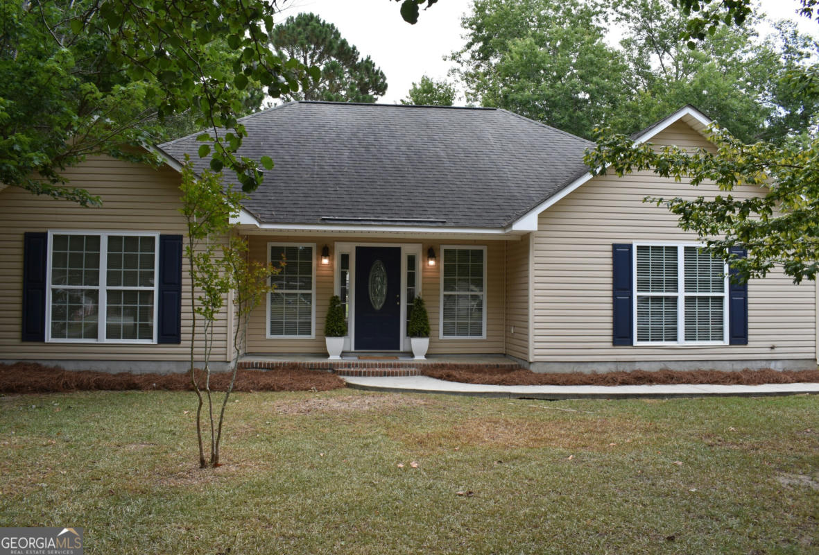 725 S ROUNTREE ST, METTER, GA 30439, photo 1 of 37